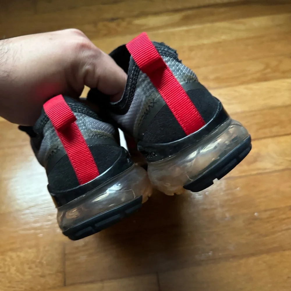 Womens Nike Air VaporMax 2019 Black Gold Red - Picture 6 of 9